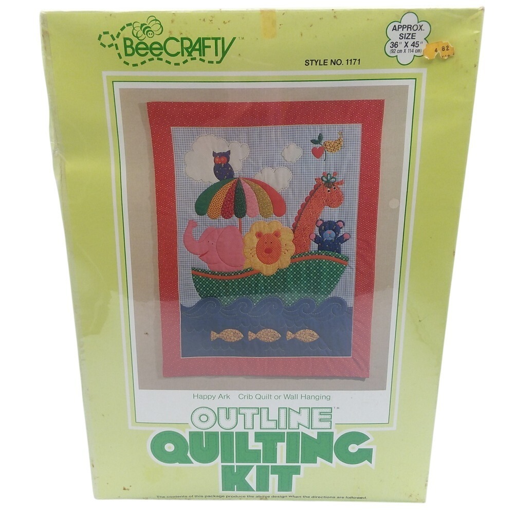 Vintage Bee Crafty Happy Ark Crib Quilt Kit 36 x 45 Wall Hanging Decor USA NOS